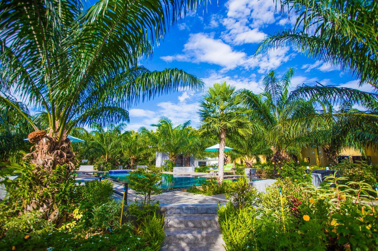 Palm Pran Resort Pran Buri Exterior foto